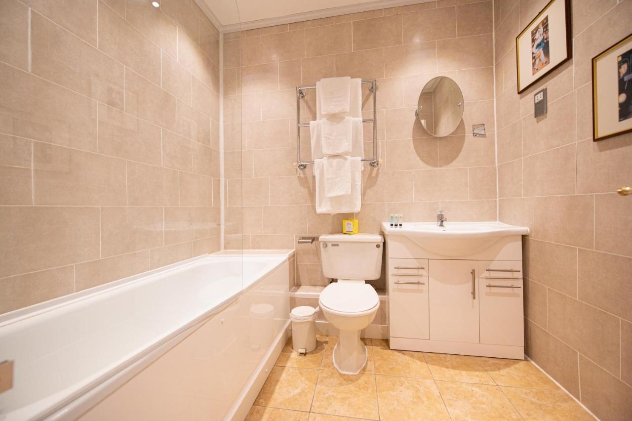 Miskin Manor 4* Hensol